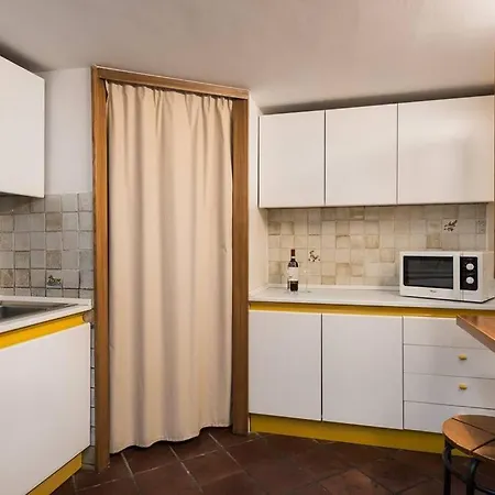 Apartment Idyllia -teatro Pompeo *