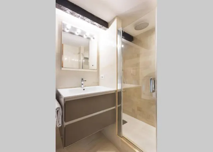 Idyllia -teatro Pompeo Daire