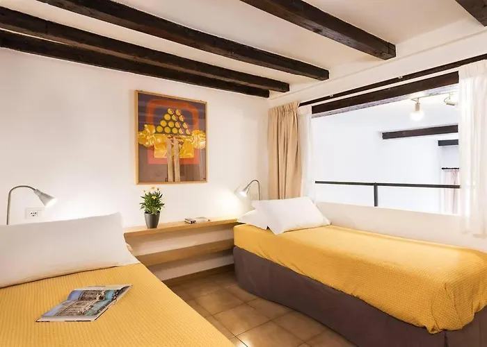 Idyllia -teatro Pompeo Daire